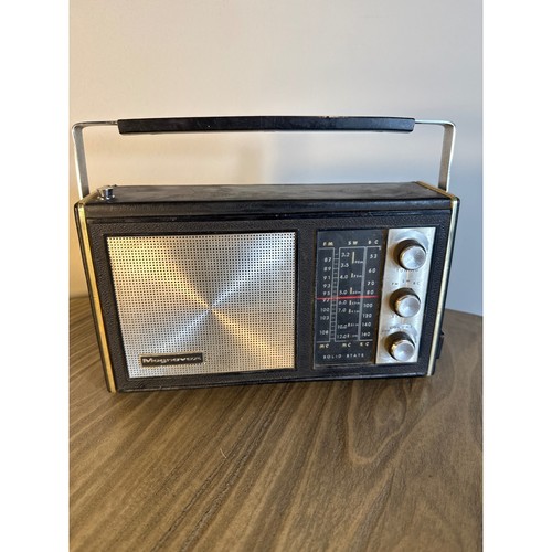 Radio portatile vintage 1977